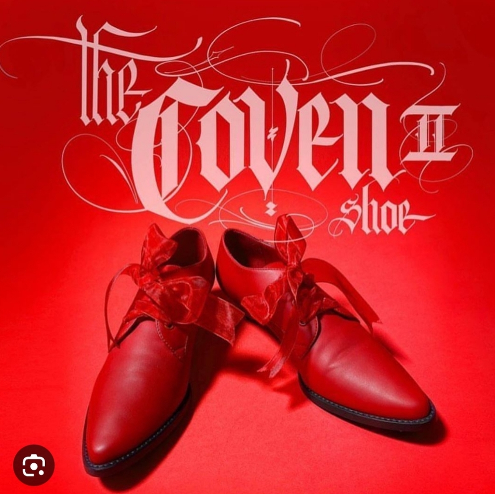 Von D Coven II Red
